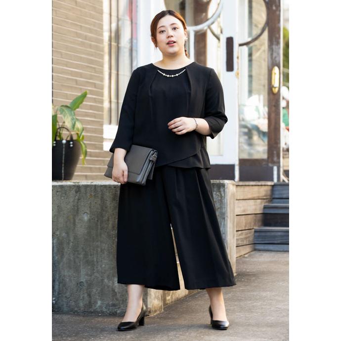 大きいサイズ 入学式 スーツ 母親 パンツスーツ 卒業式 卒園式 ママ レディース ガウチョ 30代 40代 50代 3点セットスーツ 働くママ 通勤 セレモニー Bm2910st Milulu ミルル 通販 Yahoo ショッピング