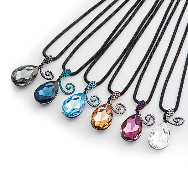 アウトレット対象商品 ティアドロップクリスタルネックレス カラバリ６色 春ワンピース Ac Ac Mimigrant 通販 Yahoo ショッピング