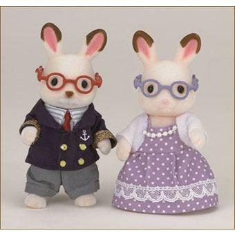 シルバニアファミリー 人形 ショコラウサギのおじいさん・おばあさん 9jupf8b 81XVCF8i-JL._UF894,1000_QL80_.jpg