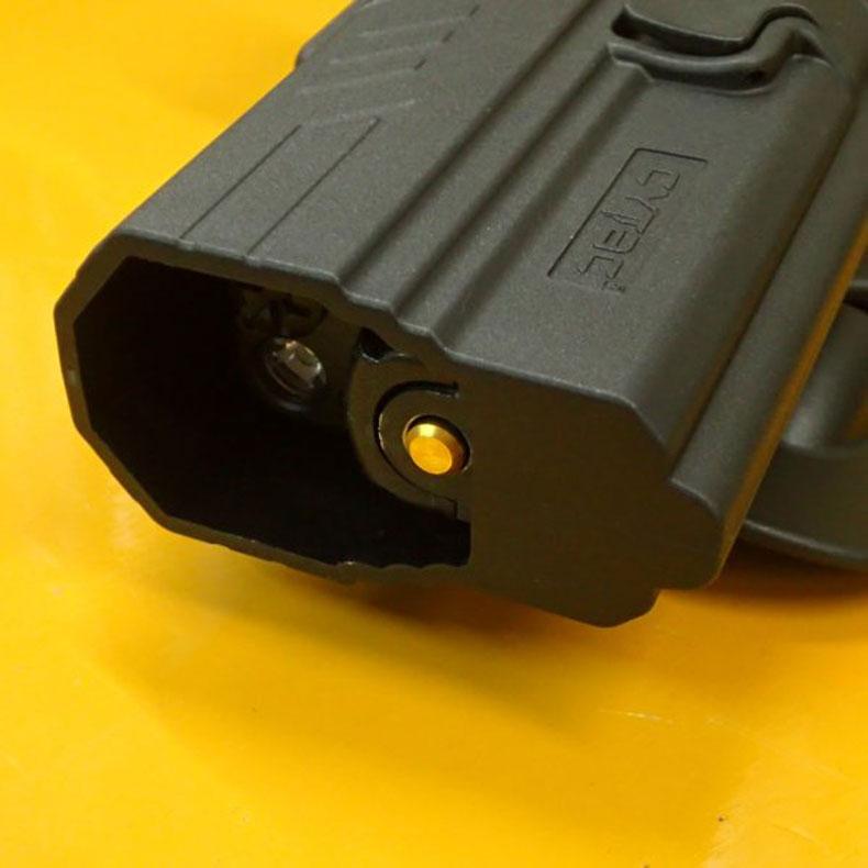 CYTAC Gunlight Bearing Holster フラッシュライト装備銃対応