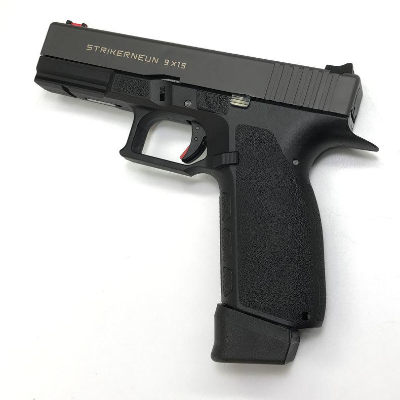 ハニービー Carbon8 CO2ガスブローバック STRIKER 9 BLK 18歳以上対象