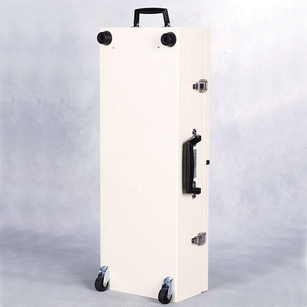 ロビン·レスキューシザー　脱出·救助を目的に開発された携帯救助器具 ロビンレスキューシザー｜日本船舶薬品株式会社