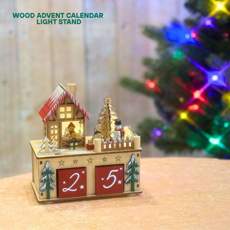 LEDライト付き 木製クリスマスハウスカレンダー｜温もりあるインテリア