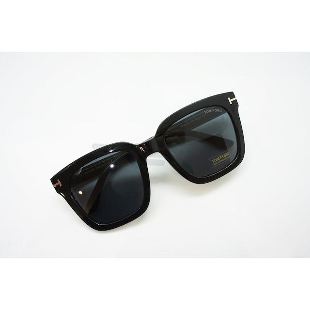 TOM FORD EYEWEAR サングラス TF892-K 01A ウェリントン TOM FORD EYEWEAR サングラス TF892-K 01A ウェリントン