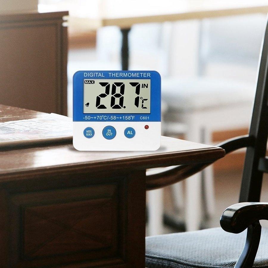 デジタル水温計 高精度 高温低温アラーム機能付き 水槽 水族箱 温度計 熱帯魚