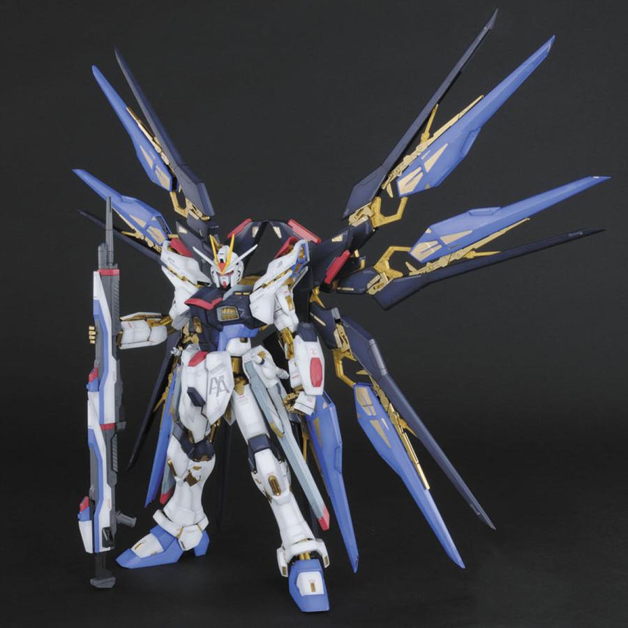 PG 1/60 ストライクフリーダムガンダム 完成品 BANDAI（バンダイ） PG 1/60 ストライクフリーダムガンダム バンダイ