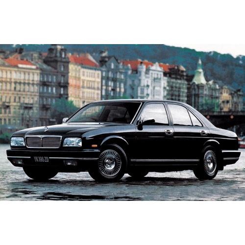 青島文化教材社 ニッサン Y32 シーマ タイプIII リミテッド L AV 青島文化教材社 ニッサン Y32 シーマ タイプIII リミテッド L AV
