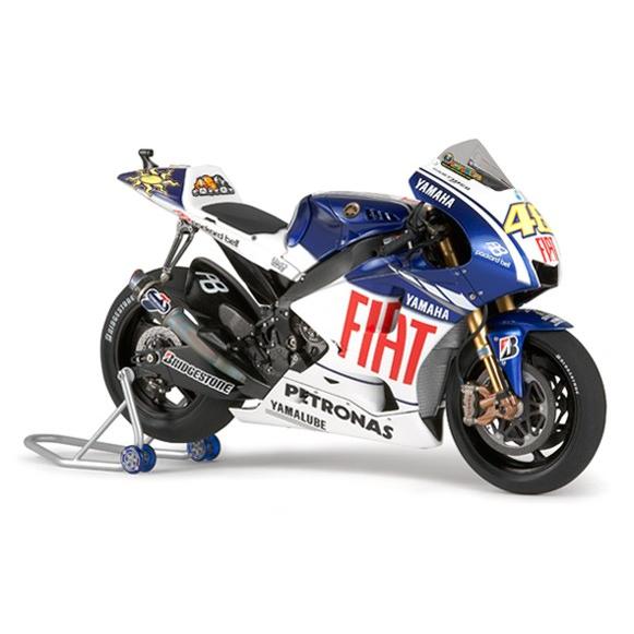 タミヤ（TAMIYA） YZR-M1 '09 フィアットヤマハチーム 1/12バイク