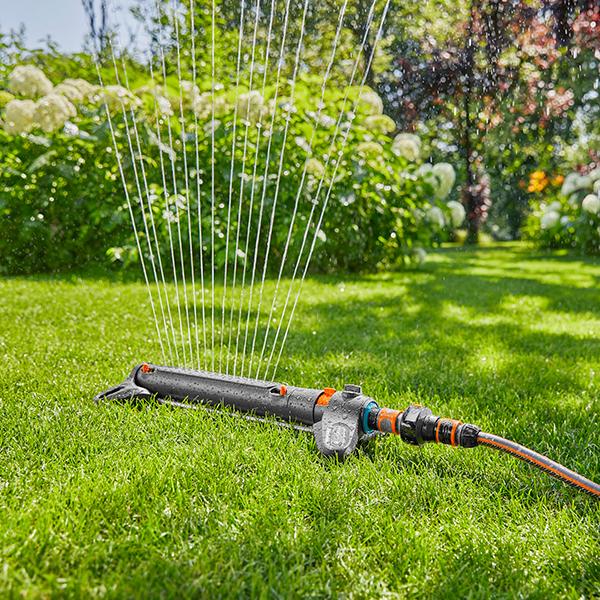 【特価商品】GARDENA(ガルデナ)首振式スプリンクラー Aqua M 187 ガルデナ 首振式スプリンクラー AquaZoom M 18712-20 967976701