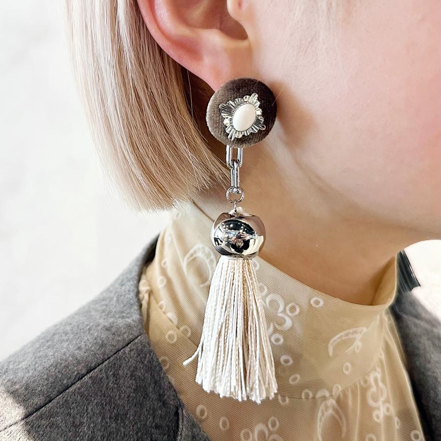 amplis・アンプリス king tassel pierce -Beige- / ピアス タッセル | amplis | 03