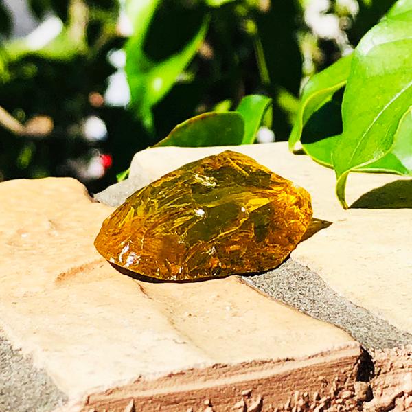 アンダラクリスタル〈ダイナミックヘリオドール 黄色〉 送料無料