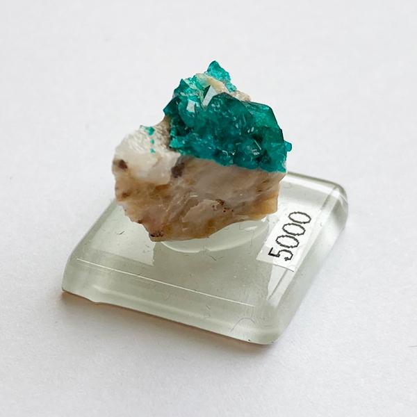 ダイオプテーズ（翠銅鉱）　単結晶　宝石鉱物標本 ダイオプテーズ（翠銅鉱） 単結晶 宝石鉱物標本 その他