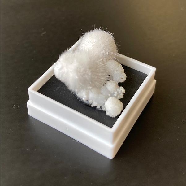 オーケン石　オケナイト OM0016 オケナイト（オーケン石） 942g