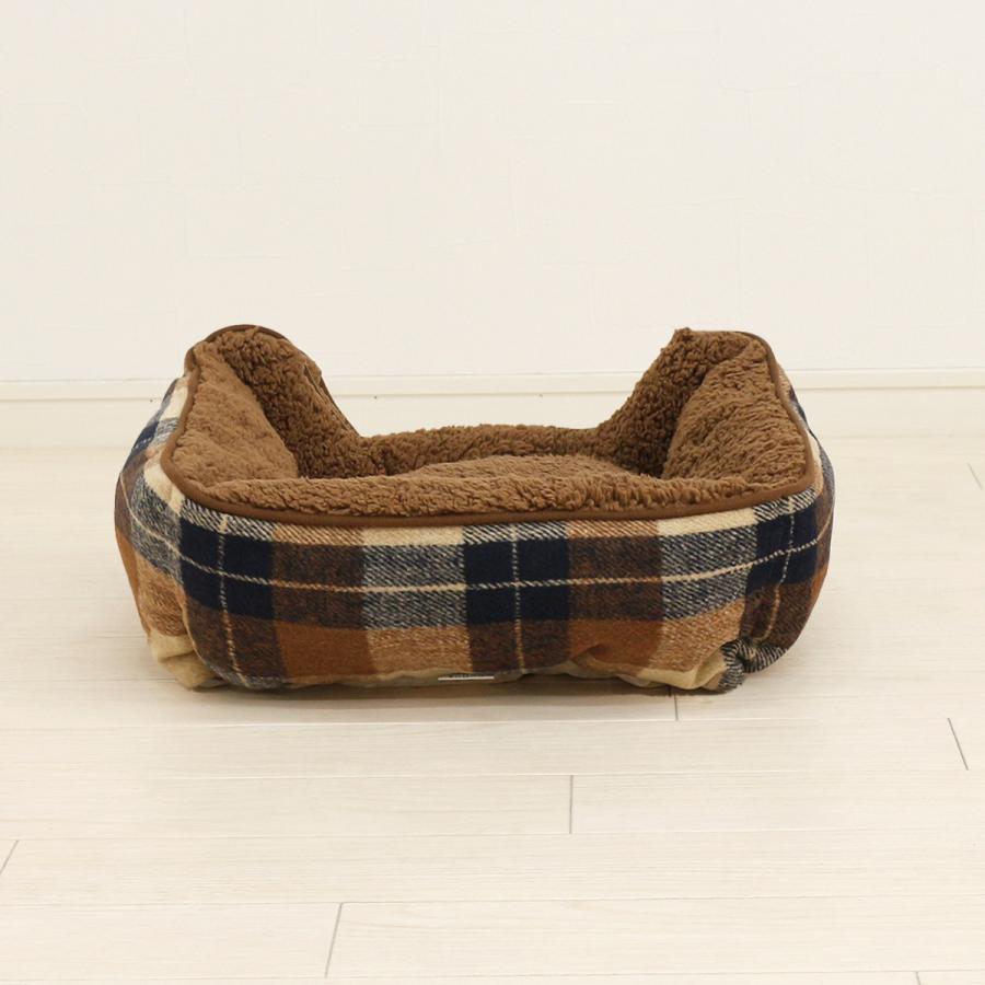 チェック柄 スクエア ペットベッド Mサイズ 55×45cm 小型犬 中型犬