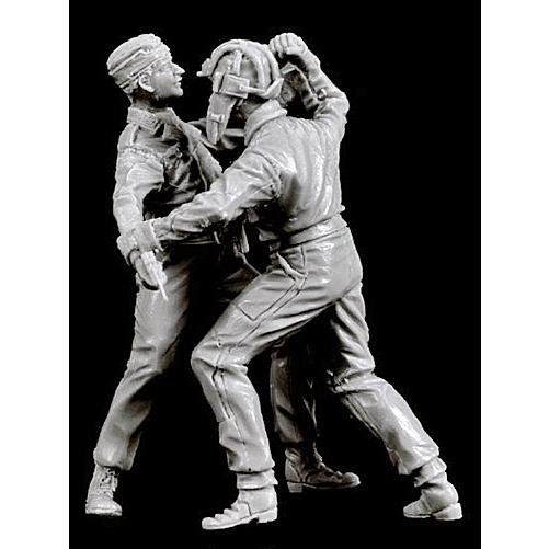 ロシア軍の戦車兵とドイツ軍の戦車兵 近接戦 No 1 2体入 Soviet German Tank Crew Close Fight No 1 1 35 F F ミニチュアパーク 通販 Yahoo ショッピング
