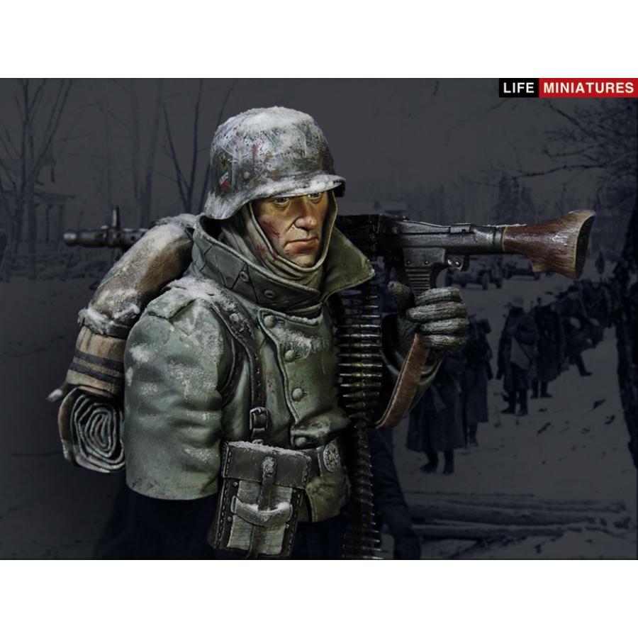 冬将軍到来 ドイツ軍 Mg34機関銃手 1941年11月 モスクワ郊外 German Mg34 Gunner Outskirts Of Moscow November 1941 1 10バスト Lm B018 Lm B018 ミニチュアパーク 通販 Yahoo ショッピング