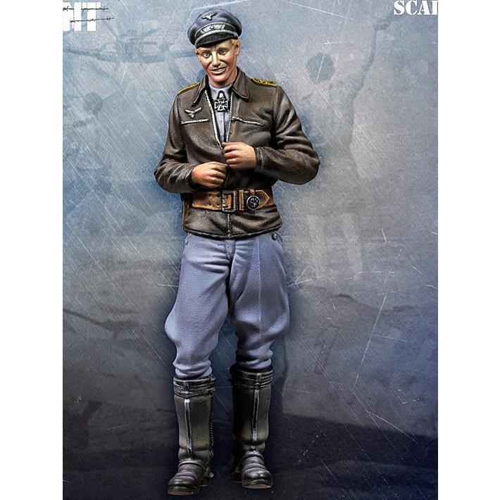 ドイツ空軍 エースパイロット エーリヒ ハルトマン Erich Bubi Hartmann 1 35 Sw35 017 ミニチュアパーク 通販 Yahoo ショッピング