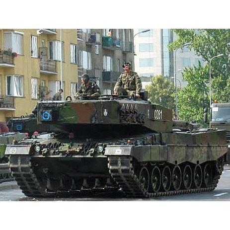 現用ポーランド軍 第10装甲騎兵旅団 レオパルド2a4戦車 デカール Leopard 2a4 In Polish Service 1 35 絶版 Tm35d01 Tm35d01 ミニチュアパーク 通販 Yahoo ショッピング