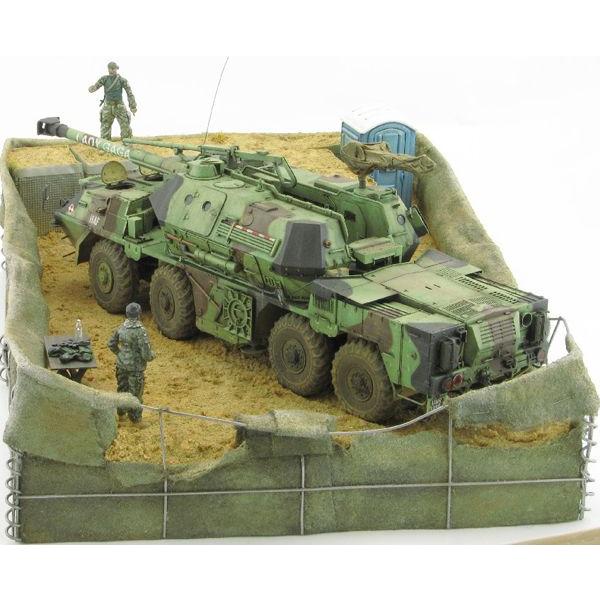 現用ポーランド軍 ダナ（DANA） 152mm自走榴弾砲ShKH77 ドライバー アフガニスタン 2011年（デカール付） Polish