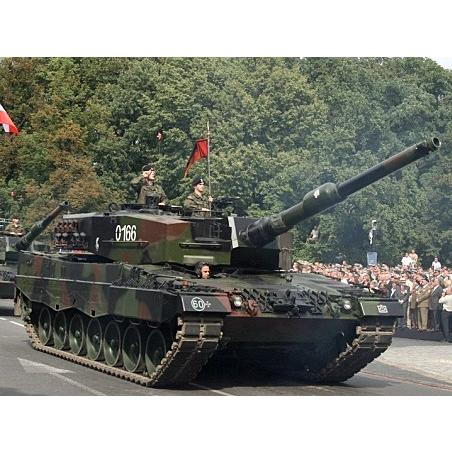 現用ポーランド軍 第10装甲騎兵旅団 レオパルド2a4戦車 デカール Leopard 2a4 In Polish Service 10th Armoured Cavalry Brigade 1 72 Tm72d01 Tm72d01 ミニチュアパーク 通販 Yahoo ショッピング