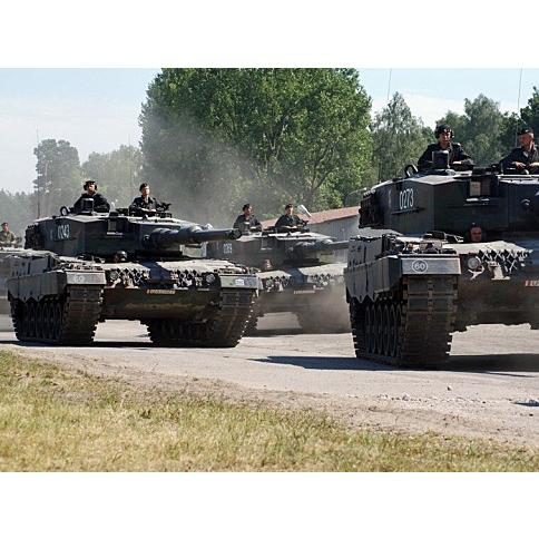 現用ポーランド軍 第10装甲騎兵旅団 レオパルド2a4戦車 デカール Leopard 2a4 In Polish Service 10th Armoured Cavalry Brigade 1 72 Tm72d01 Tm72d01 ミニチュアパーク 通販 Yahoo ショッピング