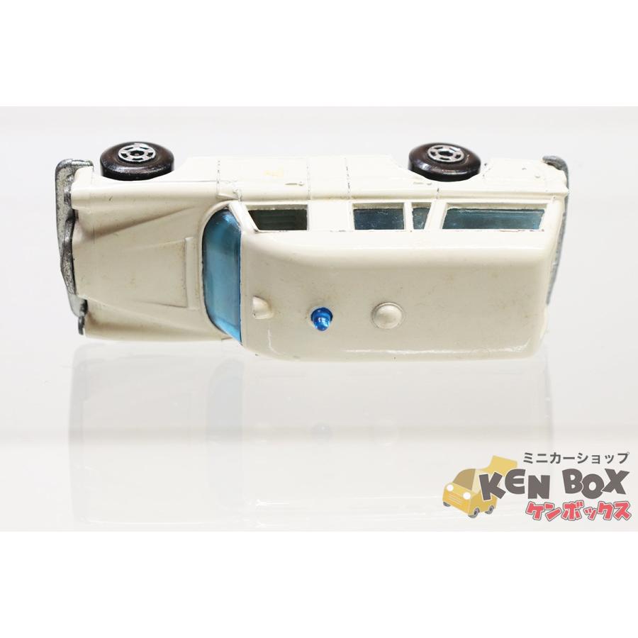 MATCHBOX マッチボックス 3 MERCEDES メルセデス BINZ AMBULANCE