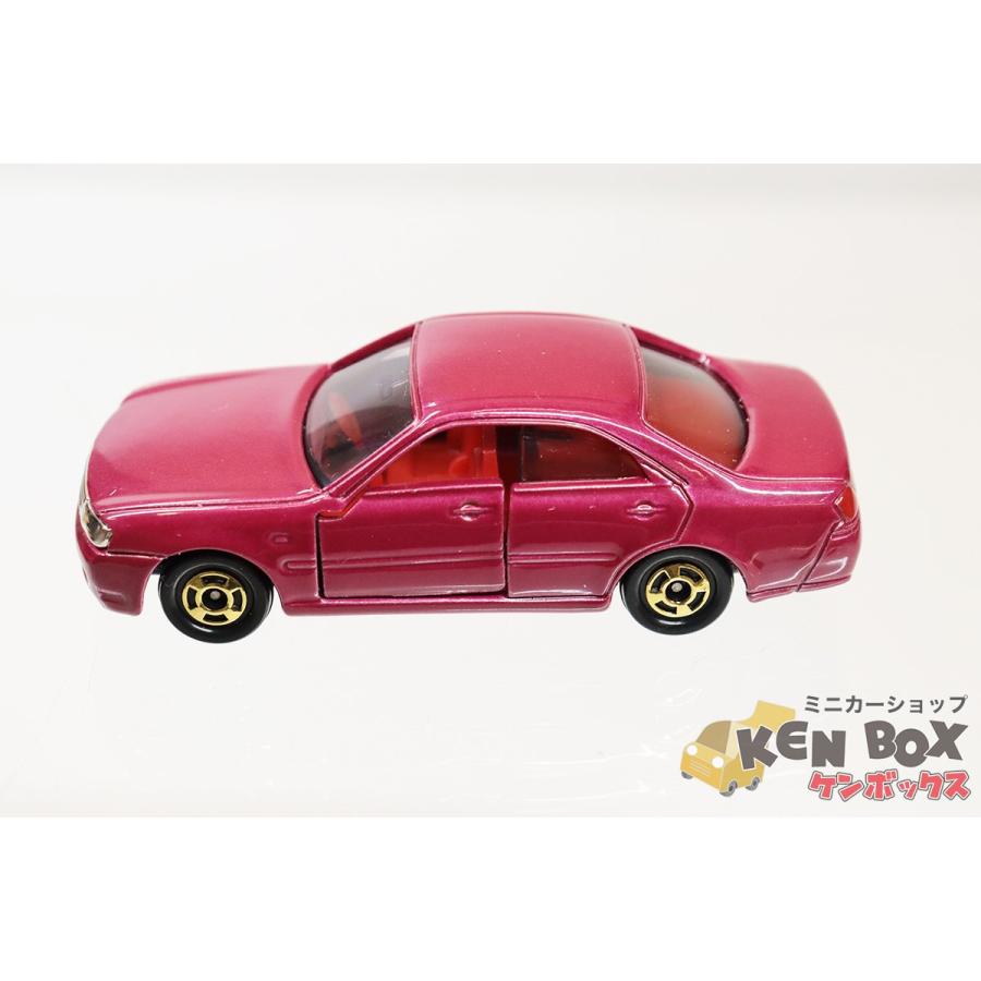 TOMICA トミカギフト単品 NISSAN 日産 GROLIA グロリア 赤紫 箱 TOMICA トミカギフト単品 NISSAN 日産 GROLIA グロリア 赤紫 箱