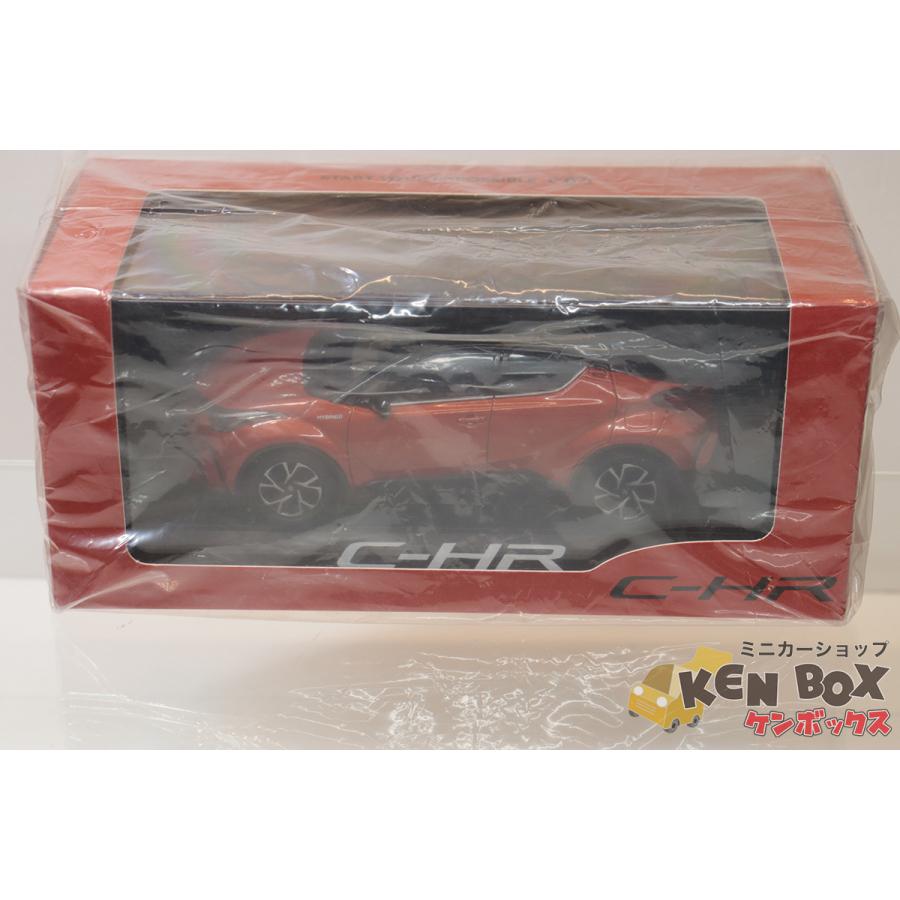 1/30 色見本ミニカー 店頭展示用 TOYOTA トヨタ C-HR 5台セット 未開封品S=1/30 SAMPLEサンプル色見本 TOYOTAトヨタ C-HR(ブラック