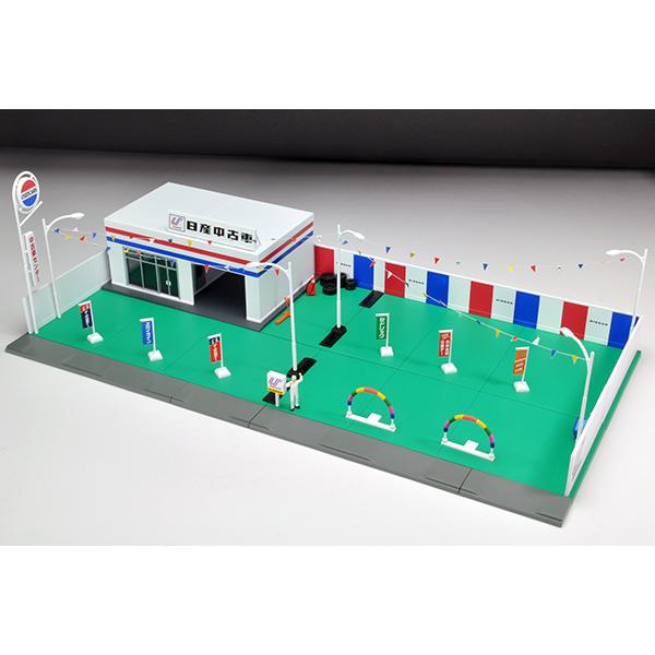 TOMYTEC トミカラマヴィンテージ 04d 中古車店（日産中古車） ミニカー-模型、プラモデル-ゲーム、おもちゃ