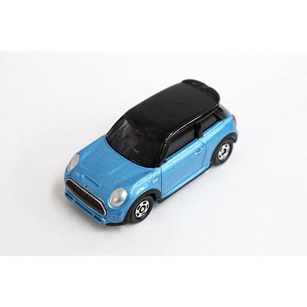 トミカカラフルコレクション ミニジョンクーパーワークス トミカカラフルコレクション ミニジョンクーパーワークス