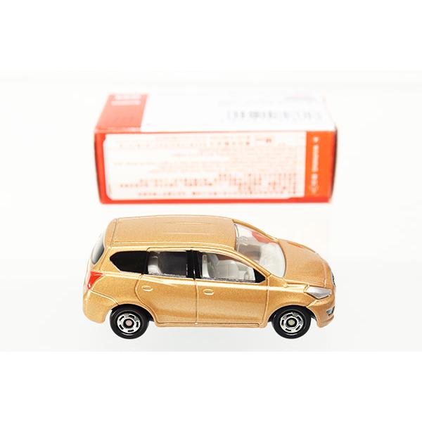 トミカ　ダットサン　DATSUN 46 New! New gimmick! The Datsun truck is being released as part of