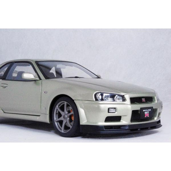 オートアート ○ 1/18 ニッサン 〓 スカイライン GT-R ( R34 ) V オートアート ○ 1/18 ニッサン 〓 スカイライン GT-R ( R34 ) V