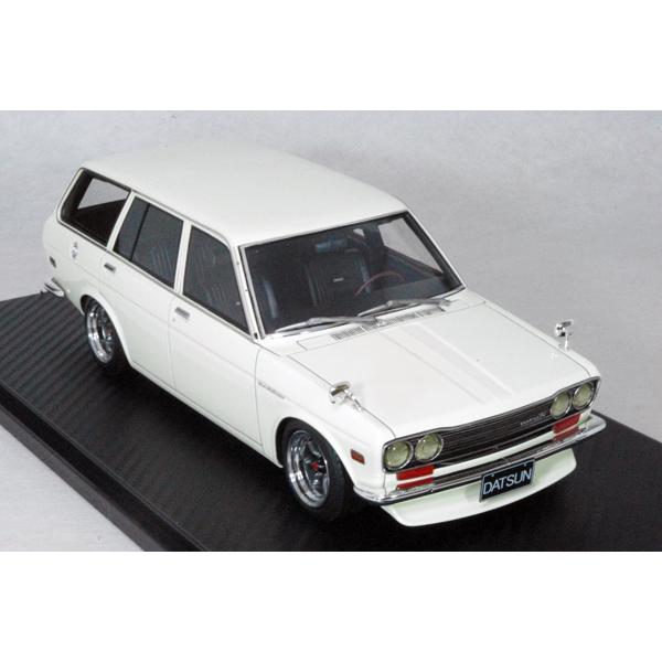 ignition model ○ 1/18 ダットサン 〓 ブルーバード 510 ワゴン
