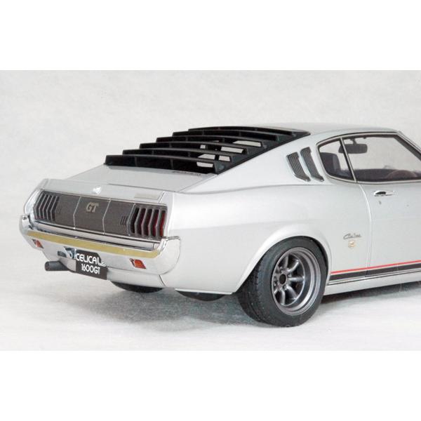 ignition model ○ 1/18 トヨタ 〓 セリカ 1600GT リフトバック(TA27