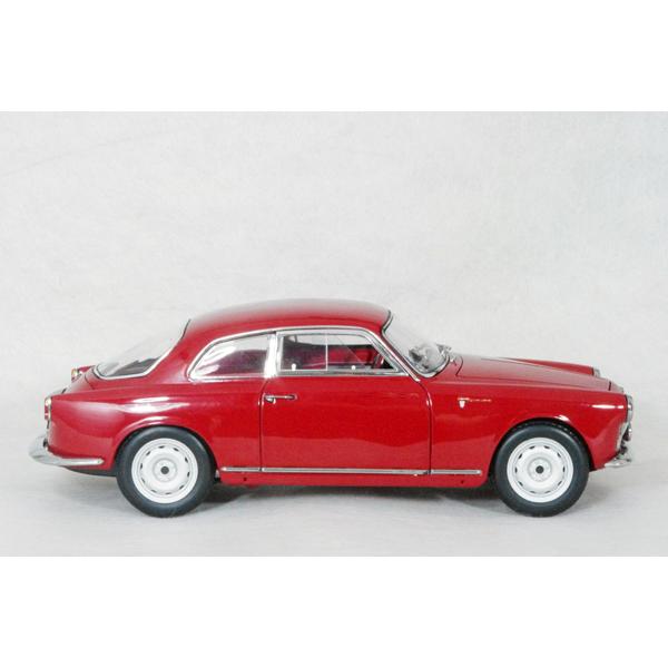 京商1/18 アルファ ロメオ ジュリエッタ スプリント ヴェローチェ レッド 京商1/18 アルファ ロメオ ジュリエッタ スプリント