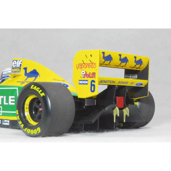 年末のプロモーション ● 1/18 ベネトン 〓 フォード B193B / R.パトレーゼ 【 デカール加工済み 】 〓 Benetton