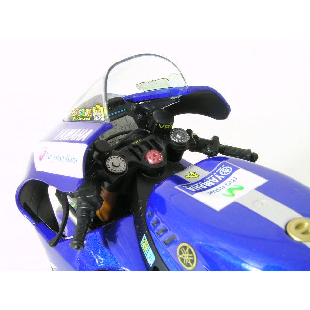 ミニチャンプス ○ 1/12 ヤマハ 〓 YZR-M1 / バレンティーノ ミニチャンプス ○ 1/12 ヤマハ 〓 YZR-M1 / バレンティーノ