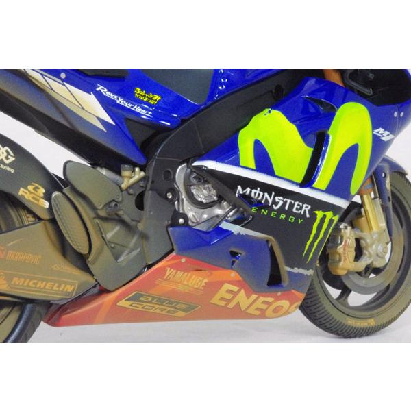 ミニチャンプス ○ 1/12 ヤマハ 〓 YZR-M1 / V.ロッシ 2017 ミニチャンプス ○ 1/12 ヤマハ 〓 YZR-M1 / V.ロッシ 2017