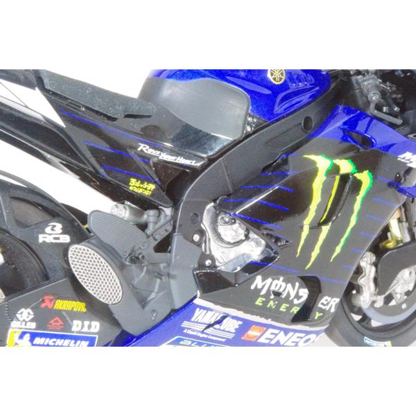 ● 1/12 ヤマハ 〓 YZR-M1/ V.ロッシ 2019 MotoGP 〓 YAMAHA｜minicar-olive｜05