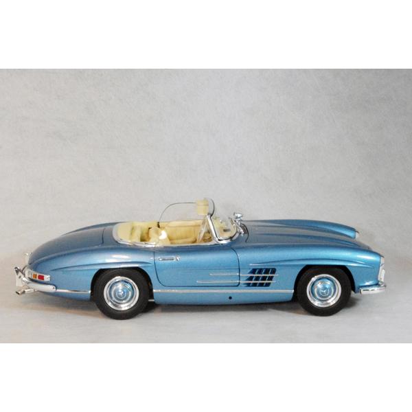 ○ 1/18 メルセデス ベンツ 〓 300 SL ロードスター ( W198 ) / 1958年