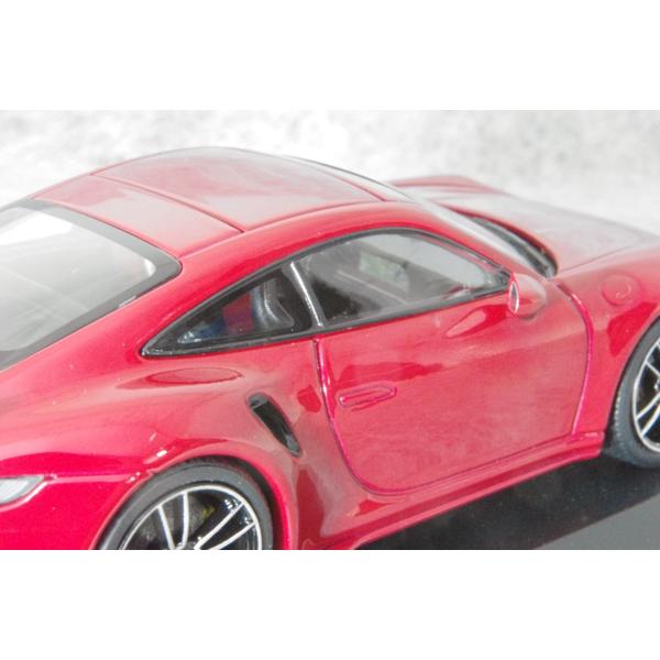 ミニチャンプス ○ 1/43 ポルシェ 〓 911( 992 ) ターボ S スポーツ