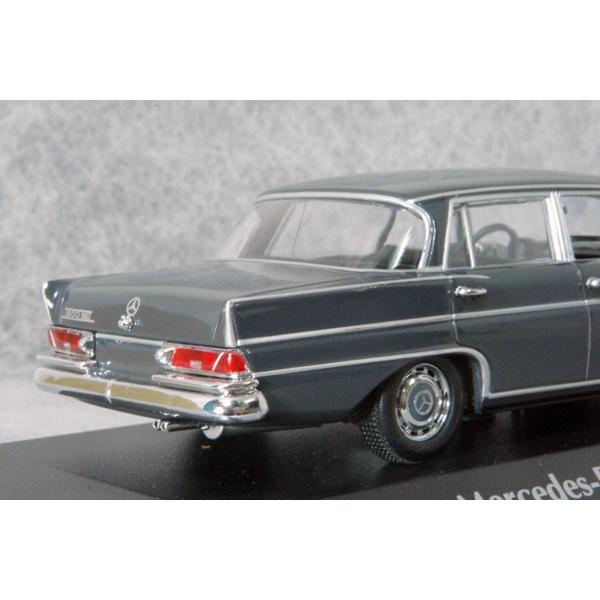 Minichamps メルセデスベンツ300SEL
ポールリカルド 1971 MINICHAMPS 1:18 *CLDC Exclusive* MERCEDES-BENZ 300 SEL 6.8