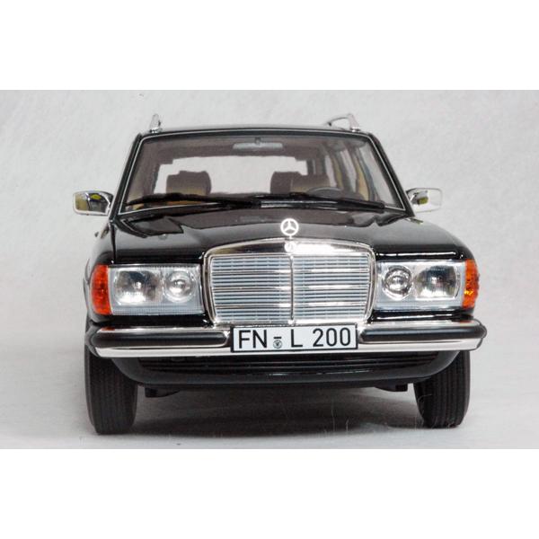 ノレブ1/18 メルセデスベンツ200 ブラック norev 1/18 Mercedes Benz 200/8 W115 Taxi 1968 black