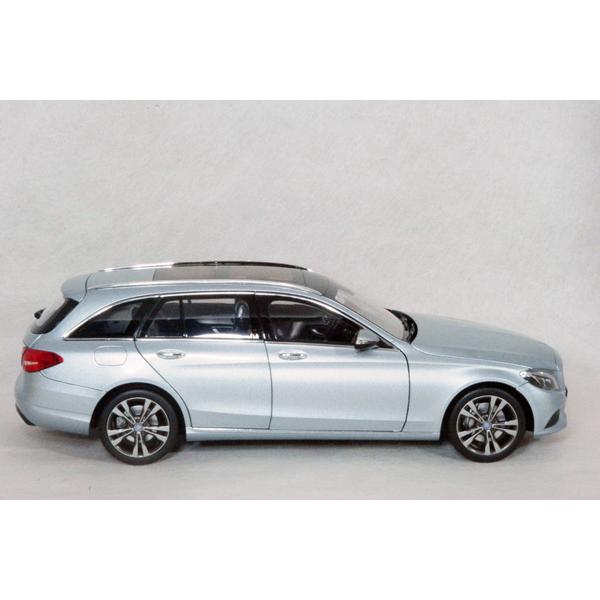 ○ 1/18 メルセデス ベンツ 〓 C クラス ( S205 ) ステーション ワゴン
