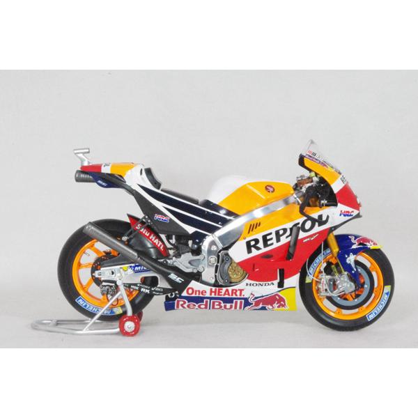 スパークモデル ○ 1/12 ホンダ 〓 RC213V / マルク・マルケス スパークモデル ○ 1/12 ホンダ 〓 RC213V / マルク・マルケス