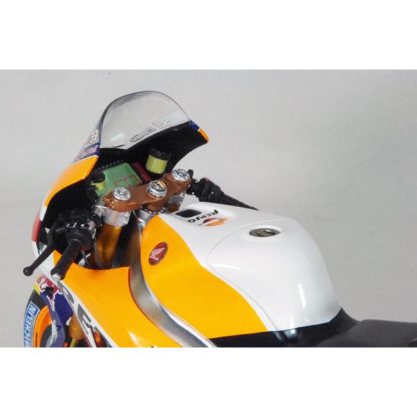 スパークモデル ○ 1/12 ホンダ 〓 RC213V / マルク・マルケス スパークモデル ○ 1/12 ホンダ 〓 RC213V / マルク・マルケス