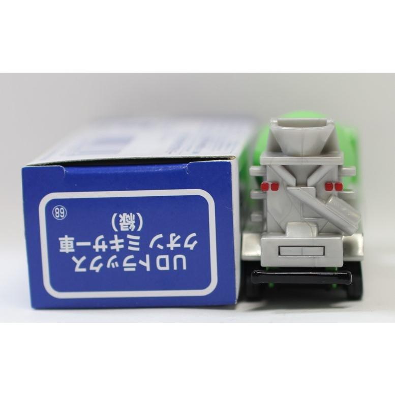 トミカ 非売品 UDトラックス クオン ミキサー車（緑