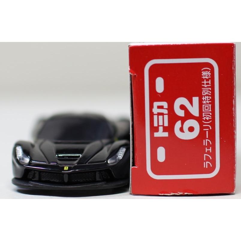 トミカ　フェラーリ　ローマ　SCALE1/62 s-l400.jpg