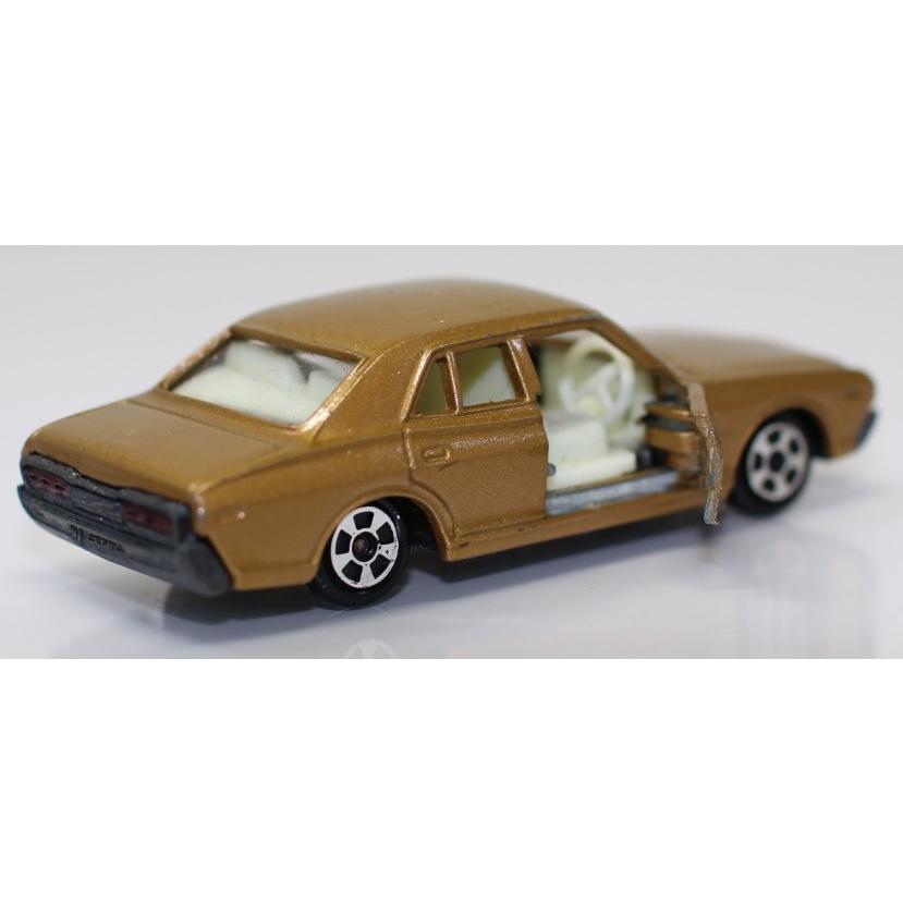 USED】ホンコン製トミカ 黒箱 箱無し 日産セドリック 33-1 1Bホイール