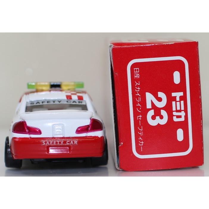 USED トミカ 23 日産 スカイラインセーフティカー シール貼り済み